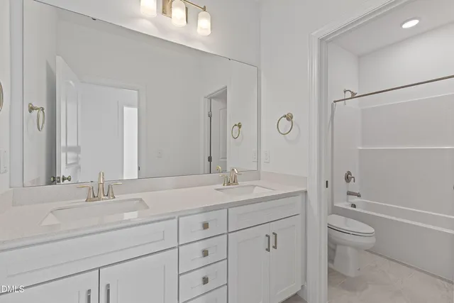 $628,125 | 7 East Victoria Ridge Drive, Unit 16, Selma, NC 27576