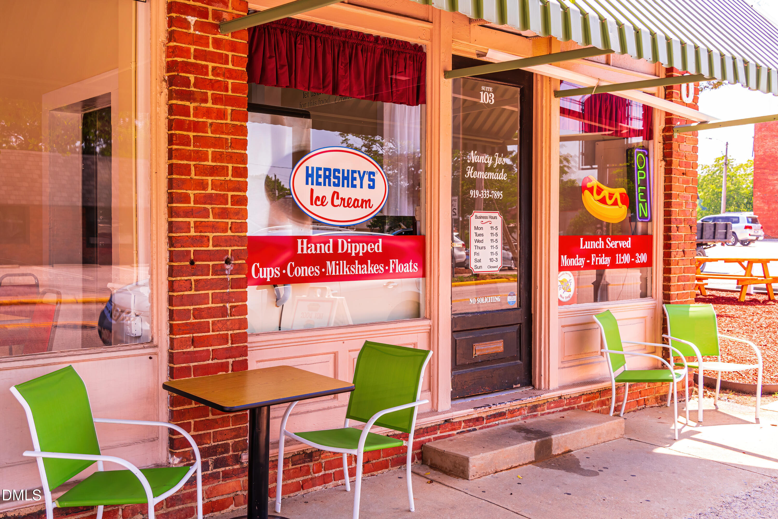 7 East Victoria Ridge Drive, Unit 16 Selma, NC 27576 - Photo 47 of 49 icecream shop downtown clayton