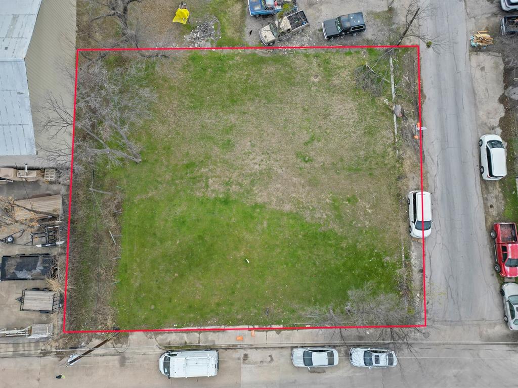 2210 Akron Street Dallas, TX 75212 - Photo 6 of 6 a view of a outdoor space