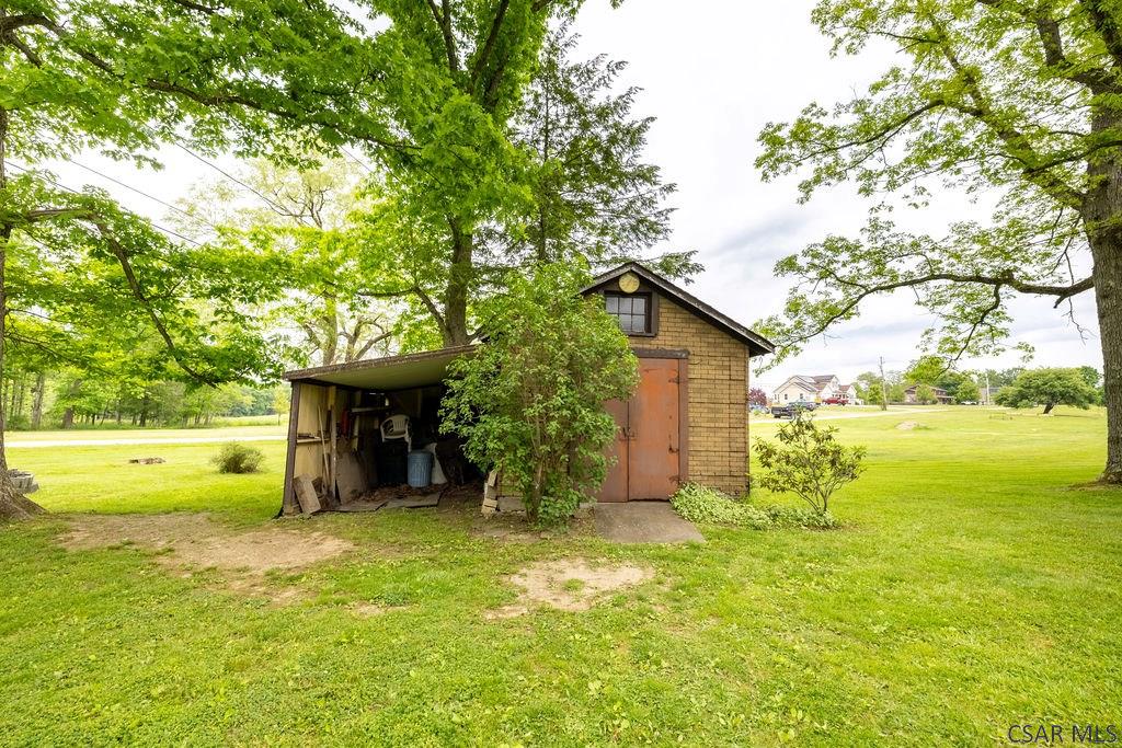 4611 Elton Road Elton, PA 15934 - Photo 6 of 35