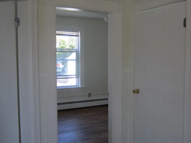 $1,850 | 579 Amory Street, Unit 2, Manchester, NH 03102