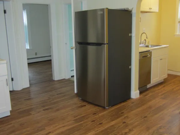 $1,850 | 579 Amory Street, Unit 2, Manchester, NH 03102