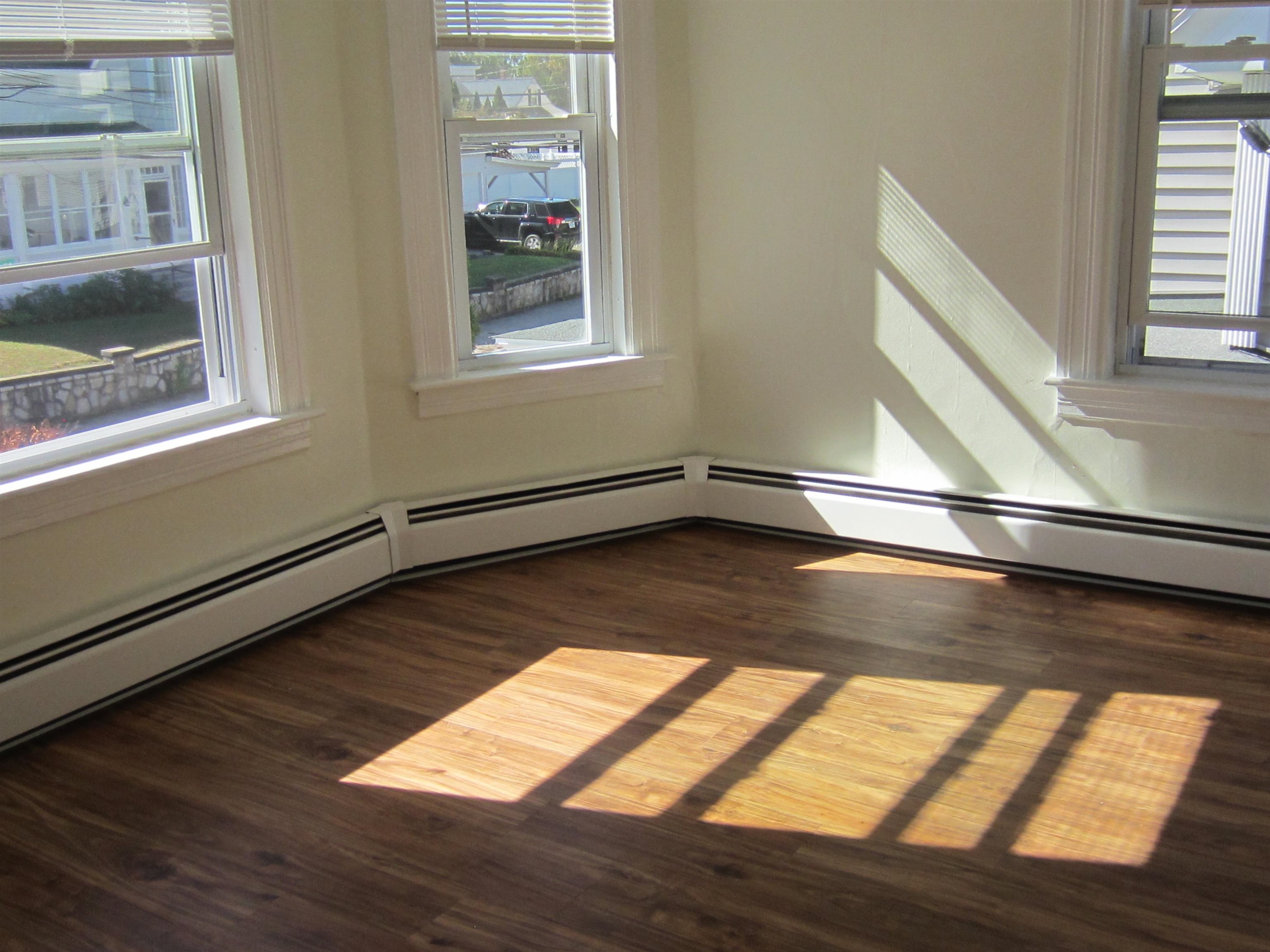 579 Amory Street, Unit 2 Manchester, NH 03102 - Photo 9 of 20