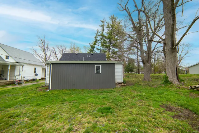 $170,000 | 257 East Jackson Street, Orleans, IN 47452