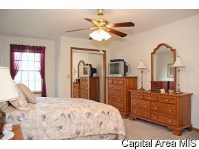 4700 Johanne Court Springfield, IL 62711 - Photo 7 of 10 Gallery Image 7