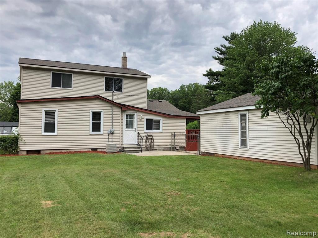 38915 Wade Road Romulus, MI 48174 - Photo 23 of 24