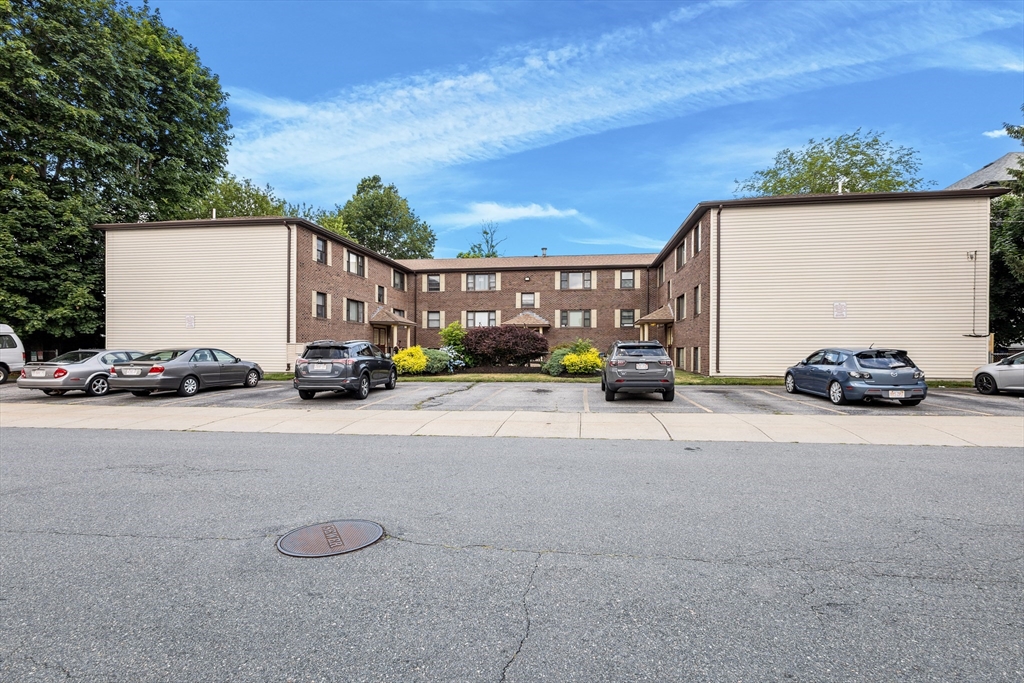 135 Vale Street, Unit 16 Fall River, MA 02724 - Photo 28 of 29