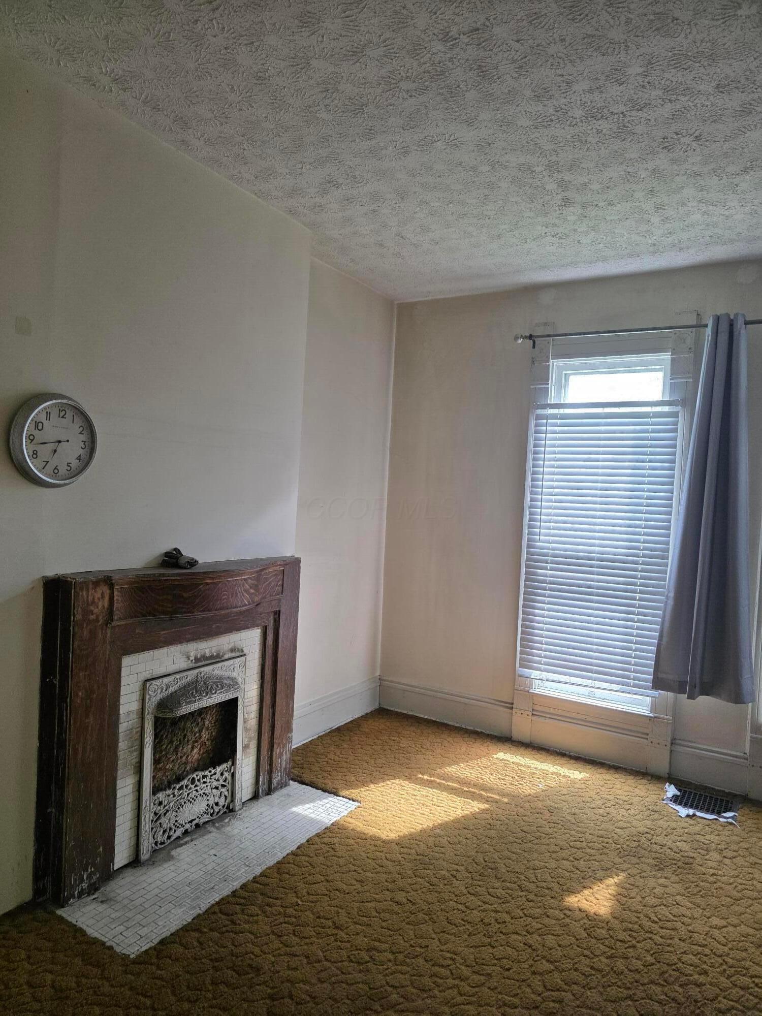 195 North Monroe Avenue Columbus, OH 43203 - Photo 3 of 14 20250512_105619