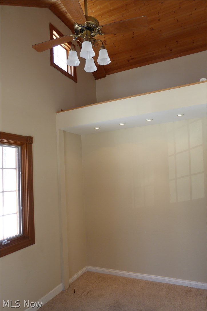 15421 Hemlock Point Road Chagrin Falls, OH 44022 - Photo 16 of 29 First Floor Vaulted Office with Loft Area.
