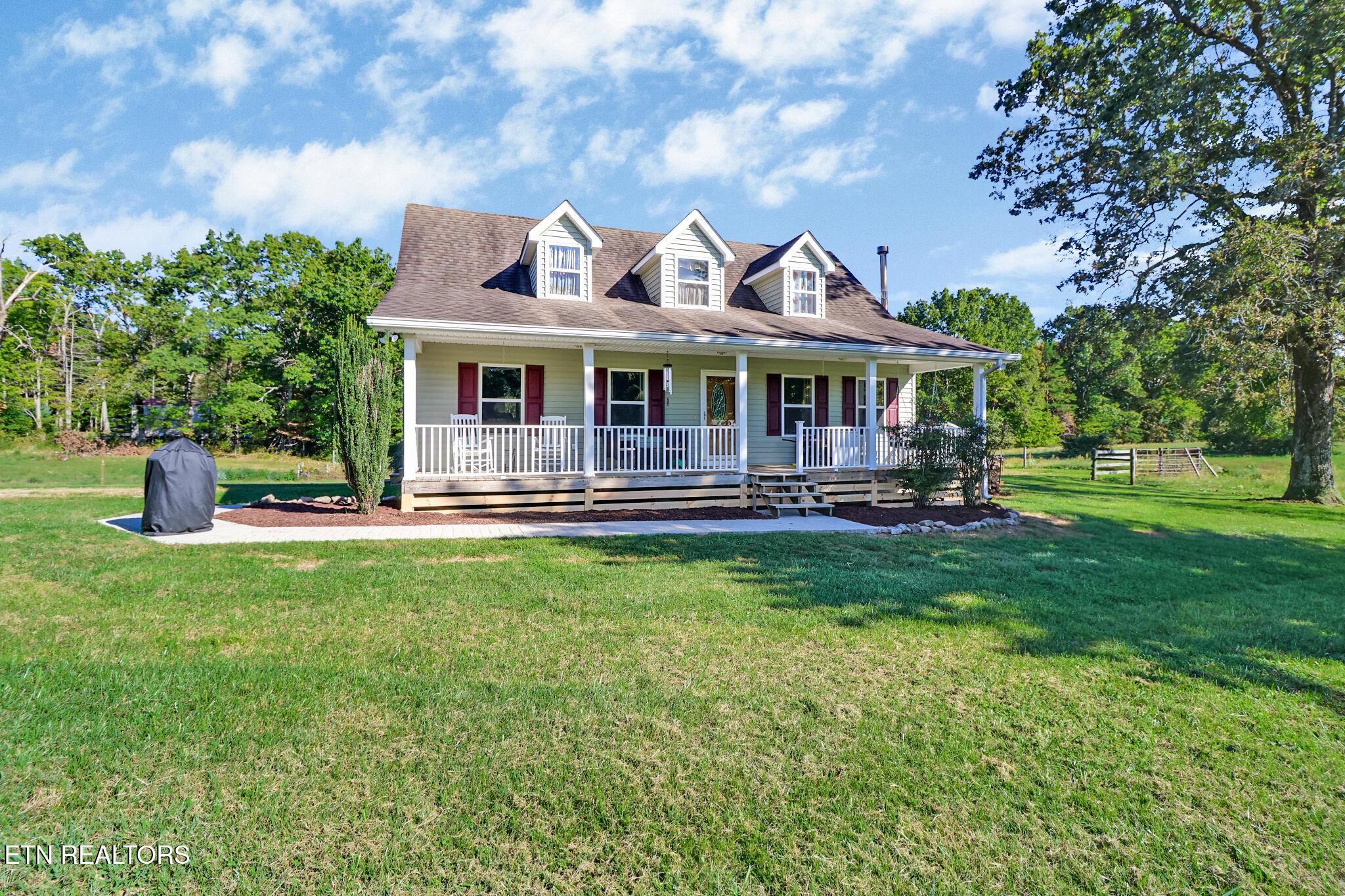993 Model Farm Road Jamestown, TN 38556 - Photo 4 of 44
