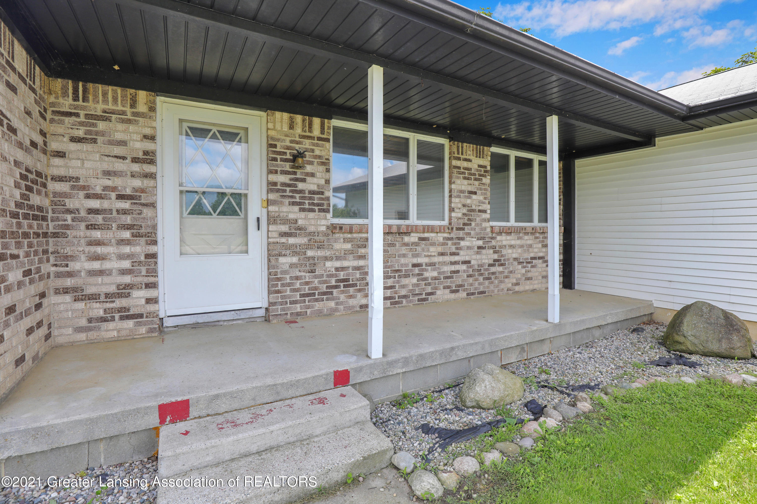 8360 South Dewitt Road Dewitt, MI 48820 - Photo 5 of 34 9I3A1891