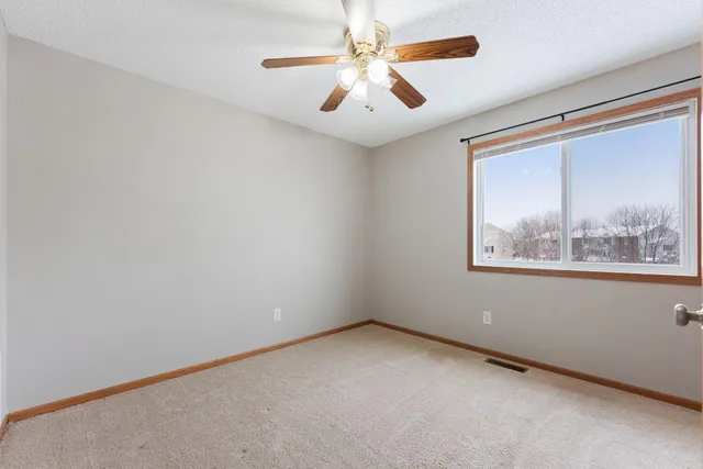 $215,000 | 4826 Elm Drive North, Unit 4, Hugo, MN 55038