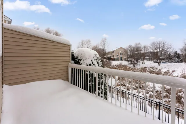 $215,000 | 4826 Elm Drive North, Unit 4, Hugo, MN 55038