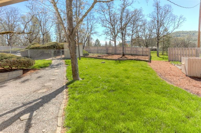 11396 Duggan Road White City, OR 97503 - Photo 21 of 30 Additional Photo