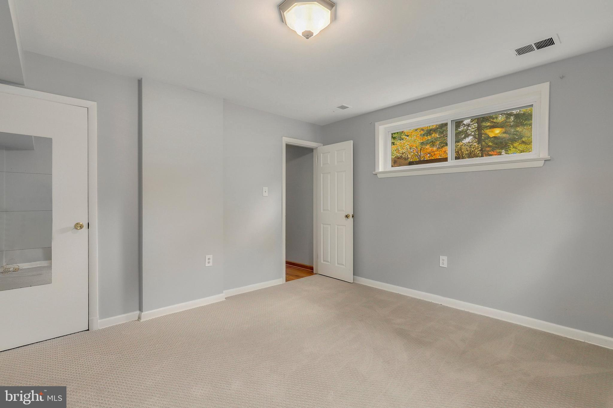 1875 Kirby Road McLean, VA 22101 - Photo 31 of 51 Gallery Image 31