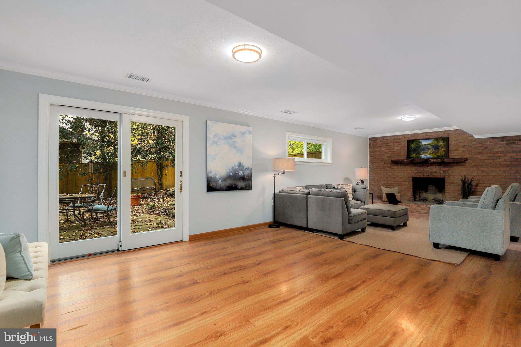 1875 Kirby Road McLean, VA 22101 - Photo 34 of 51 Gallery Image 34