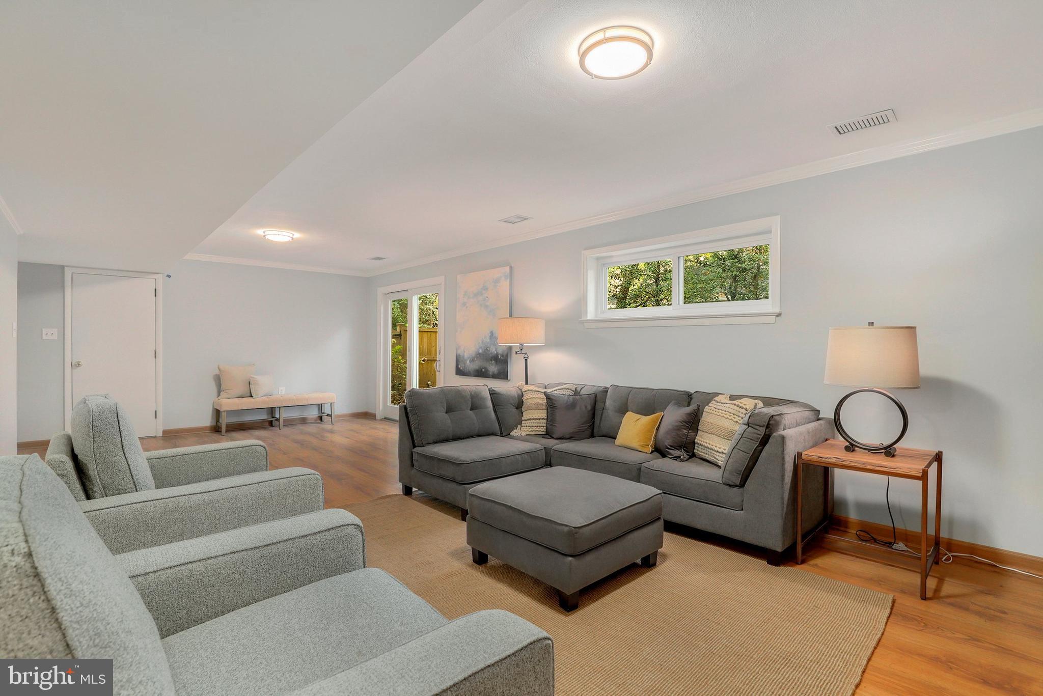1875 Kirby Road McLean, VA 22101 - Photo 40 of 51 Gallery Image 40