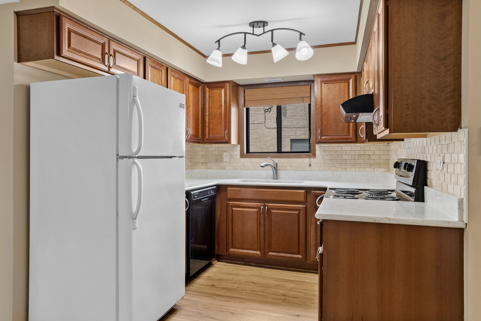 9654 Nottingham Avenue, Unit 1A Chicago Ridge, IL 60415 - Photo 9 of 24