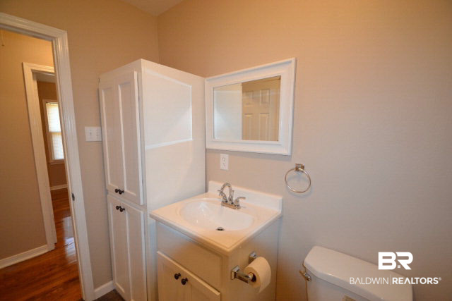 5417 Colonial Oaks Drive Mobile, AL 36618 - Photo 13 of 17
