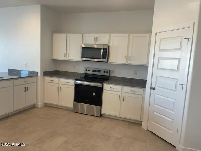 $349,990 | 636 West Freedom Street, Florence, AZ 85132