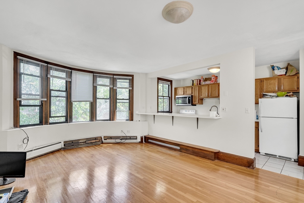 39 East Springfield Street, Unit 5 Boston, MA 02118 - Photo 1 of 4