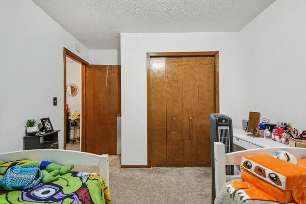 $395,000 | 930-932 Lancashire Court Southeast, Grand Rapids, MI 49508