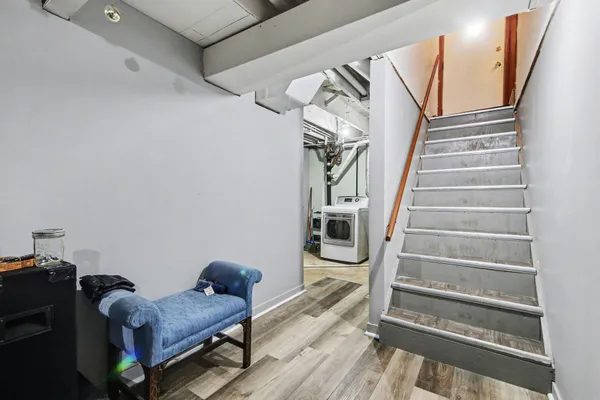 $395,000 | 930-932 Lancashire Court Southeast, Grand Rapids, MI 49508