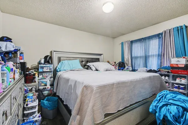 $395,000 | 930-932 Lancashire Court Southeast, Grand Rapids, MI 49508