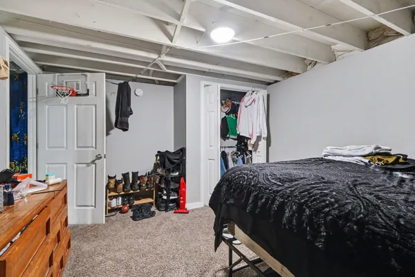 $395,000 | 930-932 Lancashire Court Southeast, Grand Rapids, MI 49508