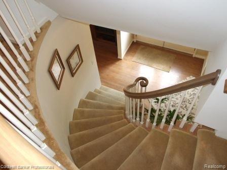 4518 Brightmore Road Bloomfield Hills, MI 48302 - Photo 5 of 25 Foyer fr above