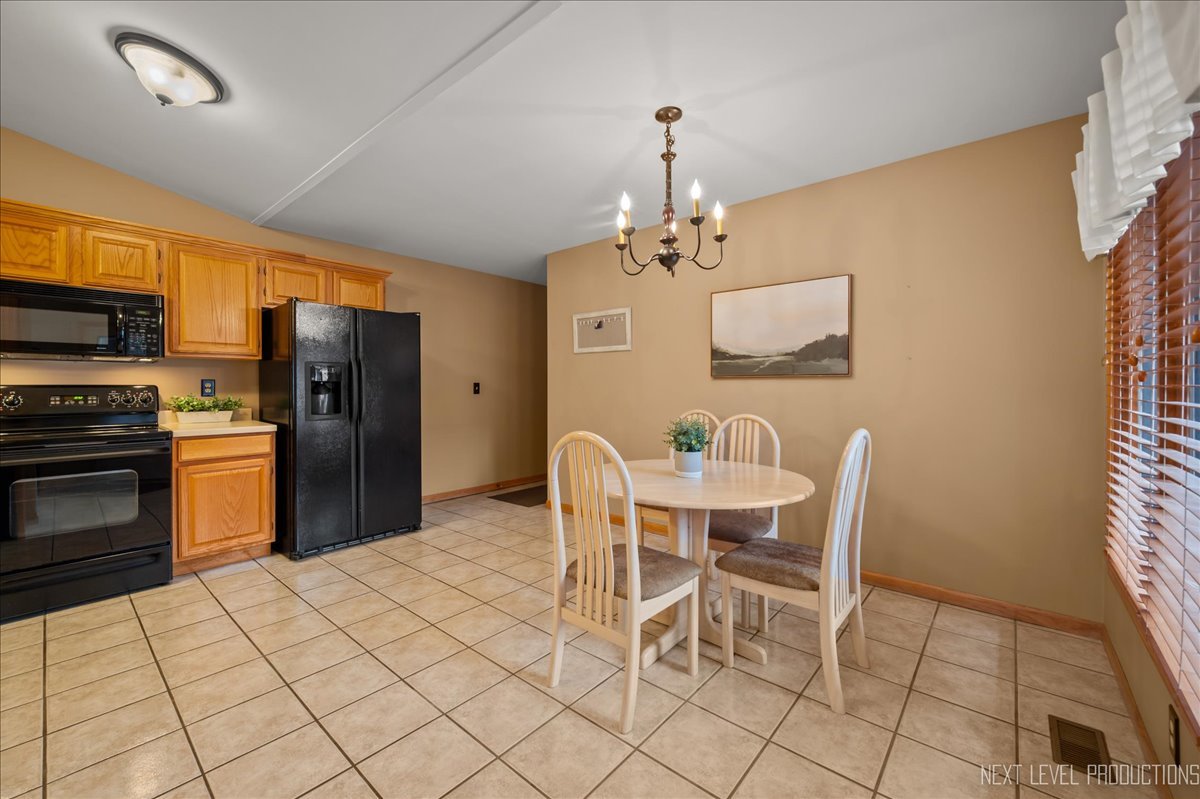 514 Bethany Road DeKalb, IL 60115 - Photo 21 of 24 Gallery Image 21