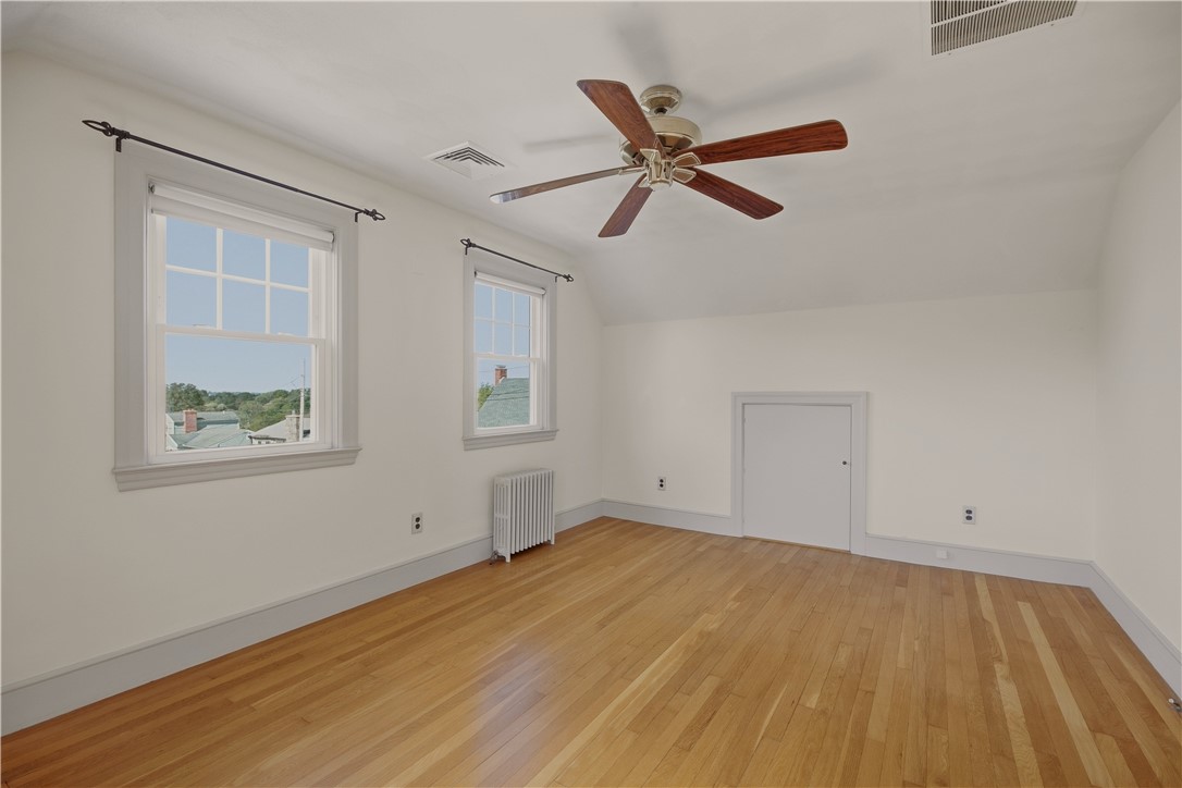 8 Fort Hill Road Bristol, RI 02809 - Photo 25 of 46 Gallery Image 25