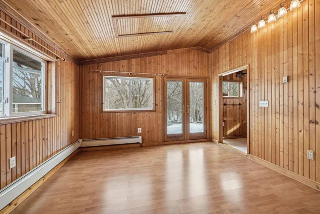 $314,900 | 631 Broadway Street East, New Germany, MN 55367