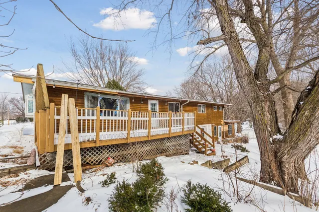 $314,900 | 631 Broadway Street East, New Germany, MN 55367