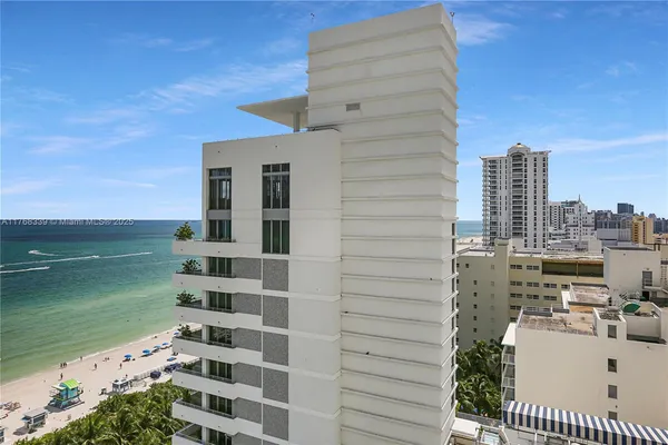 $836,000 | 4391 Collins Avenue, Unit 1415, Miami Beach, FL 33140