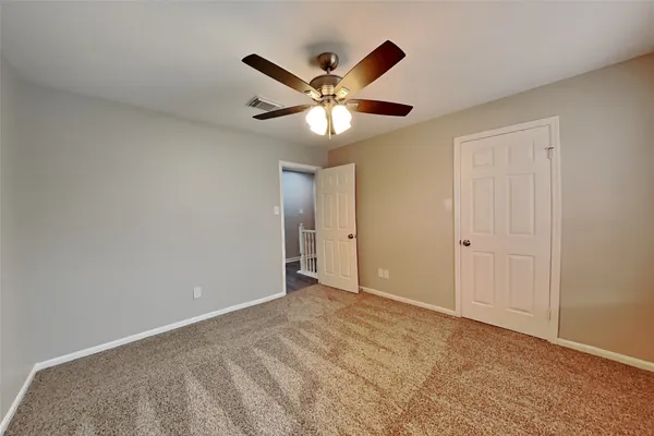 $2,500 | 3918 Appalachian Trail, Houston, TX 77345