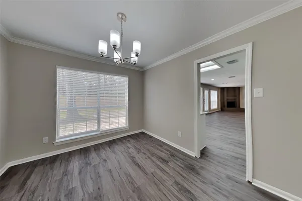 $2,500 | 3918 Appalachian Trail, Houston, TX 77345