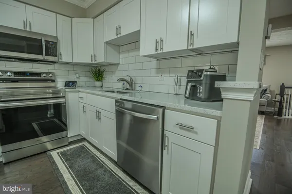 $2,750 | 925 Chestnut Manor Court, Curtis Bay, MD 21226