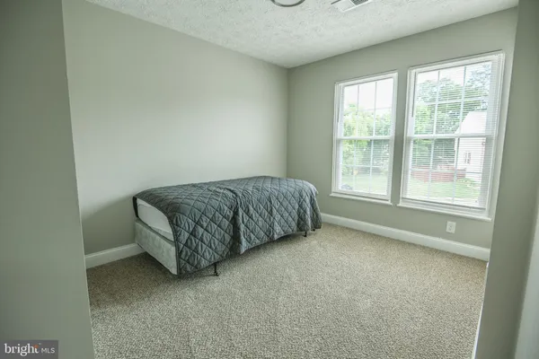 $2,750 | 925 Chestnut Manor Court, Curtis Bay, MD 21226