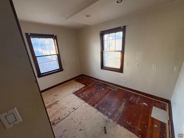 $69,900 | 505 Elm Street, Emporia, KS 66801