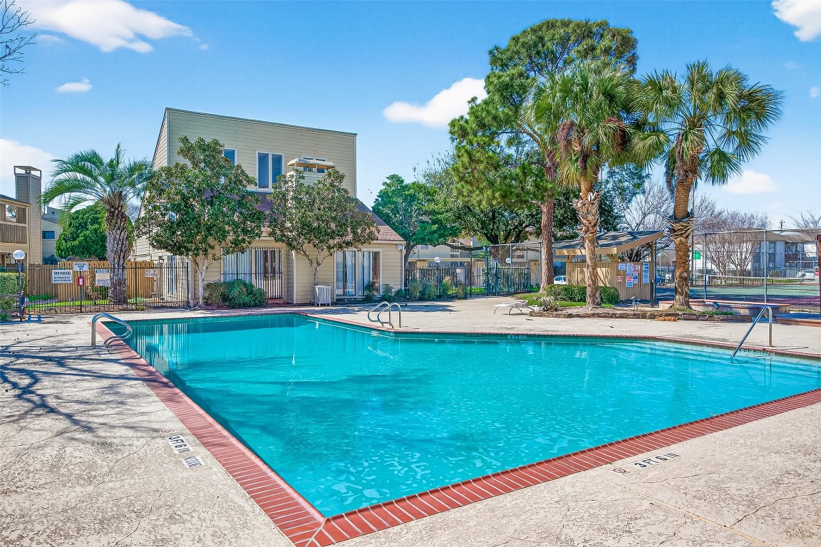 3684 Ocee Street Houston, TX 77063 - Photo 30 of 32