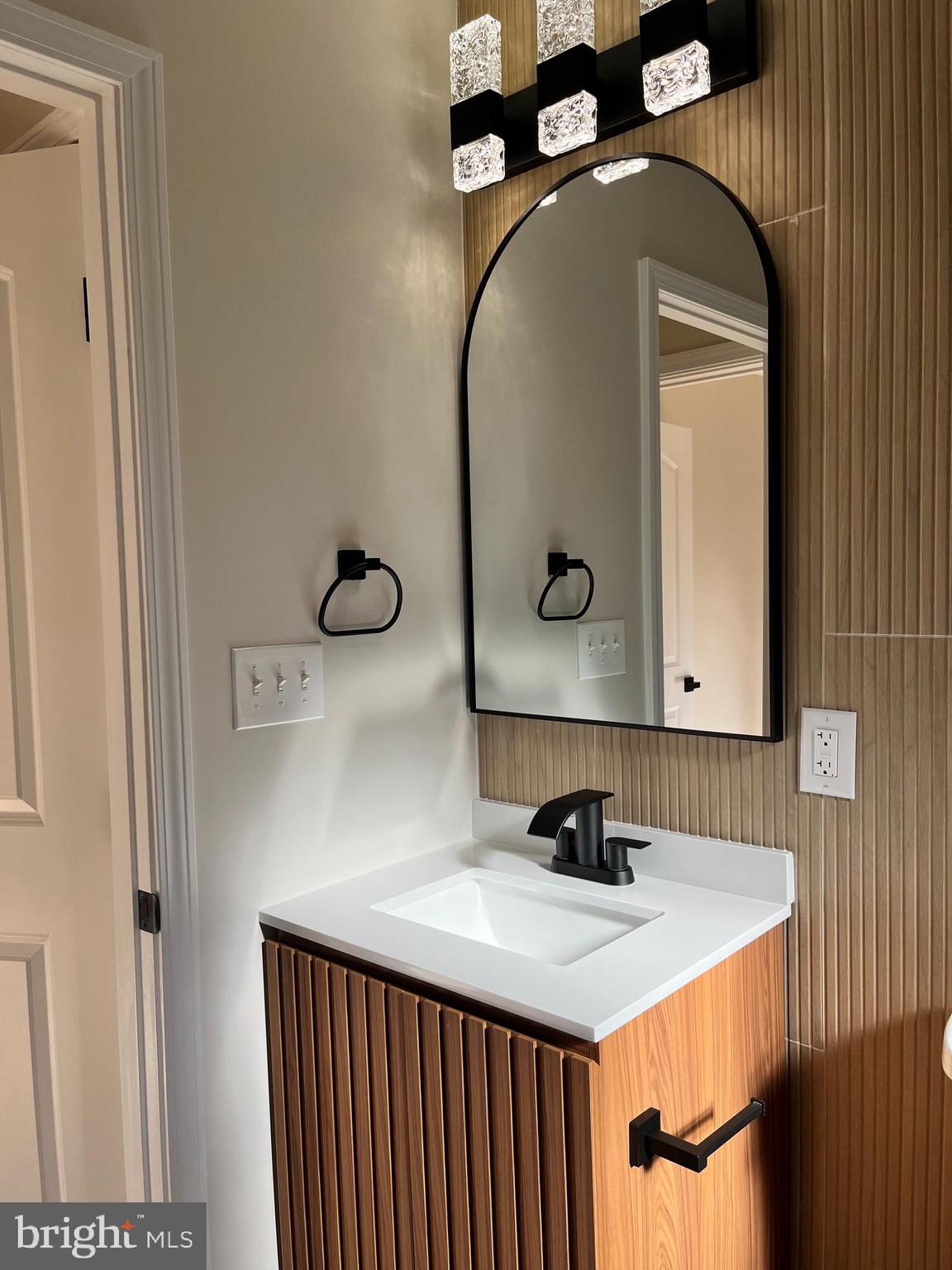 119 Victor Street Northeast, Unit 2 Washington, DC 20011 - Photo 11 of 13