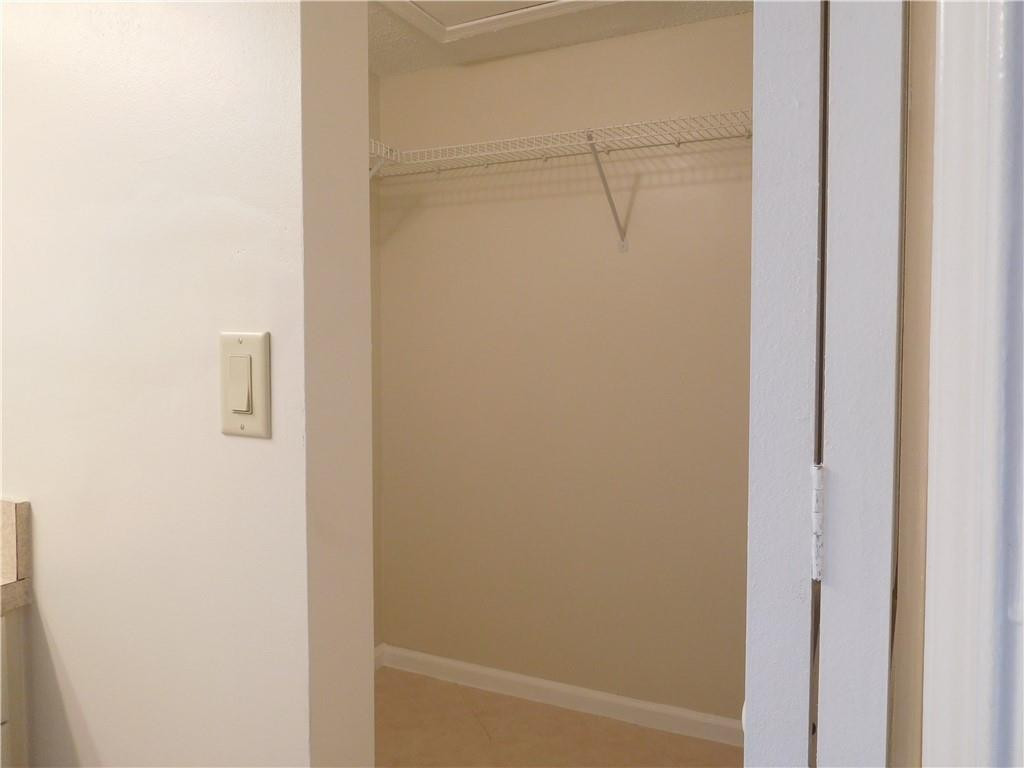 2650 Greenwood Terrace, Unit G222 Boca Raton, FL 33431 - Photo 20 of 33 Master walk in closet