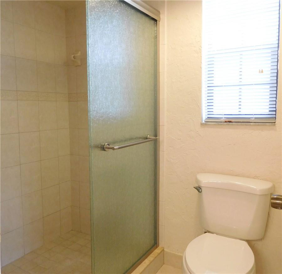 2650 Greenwood Terrace, Unit G222 Boca Raton, FL 33431 - Photo 23 of 33 Master shower