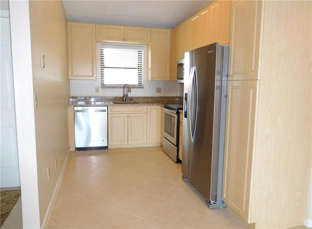 2650 Greenwood Terrace, Unit G222 Boca Raton, FL 33431 - Photo 8 of 33 Photo 8