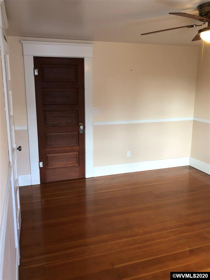 1204 Southwest Ferry Street Albany, OR 97321 - Photo 22 of 42 Gallery Image 22