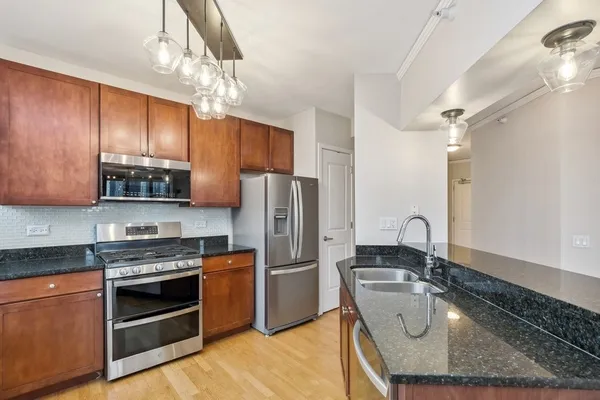 $2,800 | 200 North Jefferson Street, Unit 804, Chicago, IL 60661