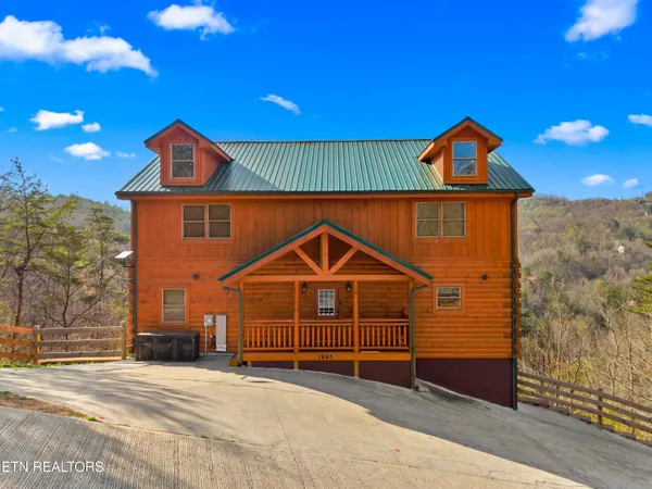 $1,389,999 | 1643 Barn Door Lane, Sevierville, TN 37862