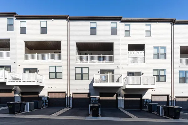 $399,000 | 824 Wesley Lane, Unit B, Charlottesville, VA 22911