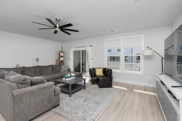 $399,000 | 824 Wesley Lane, Unit B, Charlottesville, VA 22911